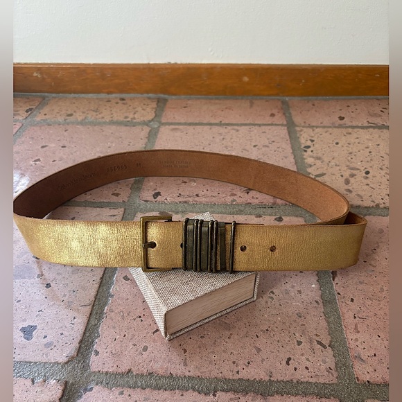 Calvin Klein Jeans Gold Leather Belt with Buckle